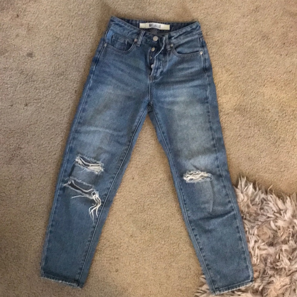 BRANDY MELVILLE BOYFRIEND JEANS